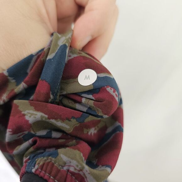 Lululemon Multicolor Shorts Mens Size M 10” Inseam Drawstring Mini Urban - Picture 6 of 6